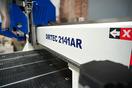 Фрезерный станок с ЧПУ DIRTEC 2141AR (Зонтичная смена инструмента)