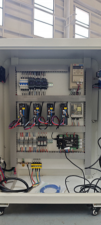 Фрезерный станок с ЧПУ DIRTEC 2161S2 